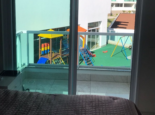 Apartamento submetido a avaliação técnica para verificação da viabilidade estrutural de instalação de spa sobre laje de sacada existente. Laudo estrutural na grande florianópolis.